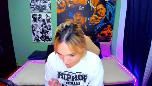 Image 7 of 24dakota24 Stream on Chaturbate on 16 months ago