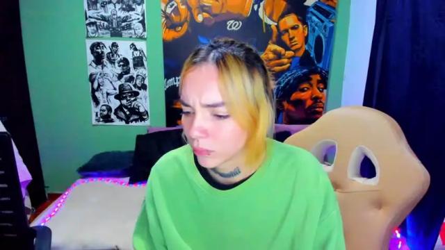 Image 10 of 24dakota24 Stream on Chaturbate on 16 months ago