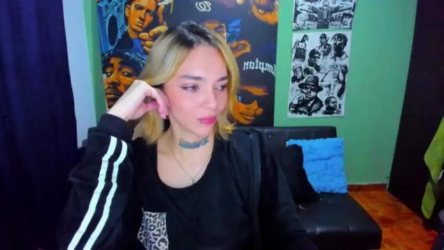 Image 10 of 24dakota24 Stream on Chaturbate on 15 months ago