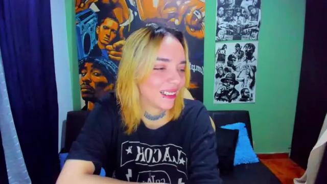 Image 3 of 24dakota24 Stream on Chaturbate on 15 months ago