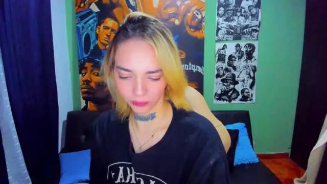 Image 7 of 24dakota24 Stream on Chaturbate on 15 months ago