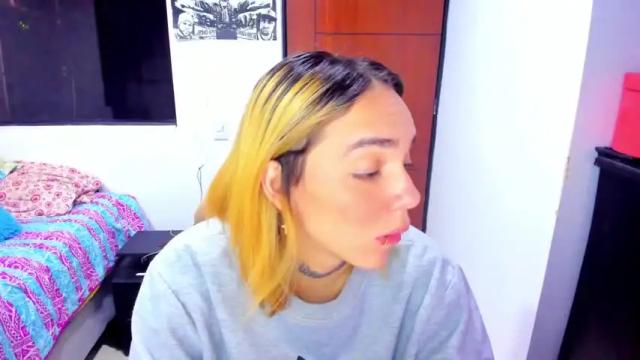 Image 11 of 24dakota24 Stream on Chaturbate on 14 months ago