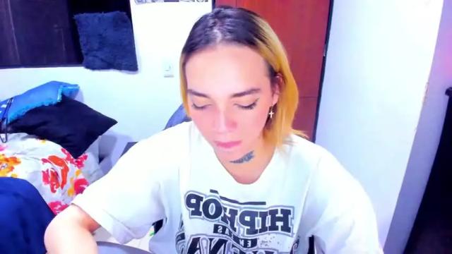 Image 7 of 24dakota24 Stream on Chaturbate on 13 months ago