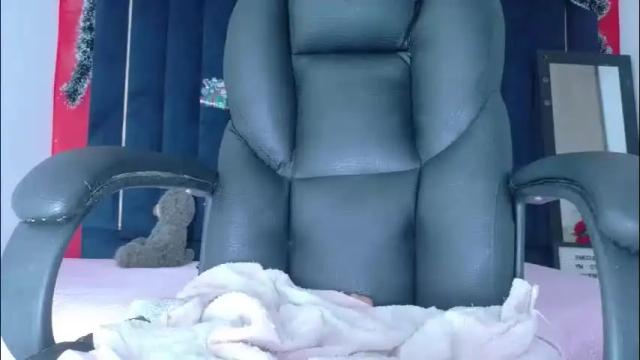 Image 2 of 24isabella Stream on Chaturbate on 1 month ago