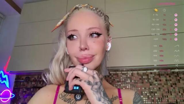 Image 11 of 2badforyou Stream on Chaturbate on 1 month ago