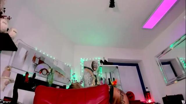 Image 4 of 2bigass4_u Stream on Chaturbate on 1 month ago