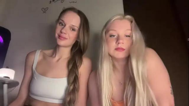 Image 12 of 2prettylittlething2 Stream on Chaturbate on 16 months ago