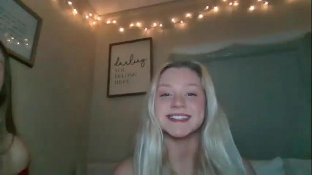 Thumbnail 3, 2prettylittlething2's Stream at Chaturbate, 14 months ago