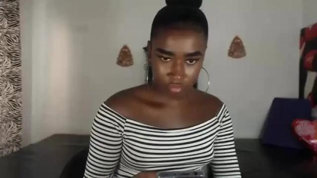 Image 12 of 2zahiarasex Stream on Chaturbate on 23 months ago
