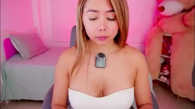 Image 8 of 3kam_amazonian Stream on Chaturbate on 25 days ago