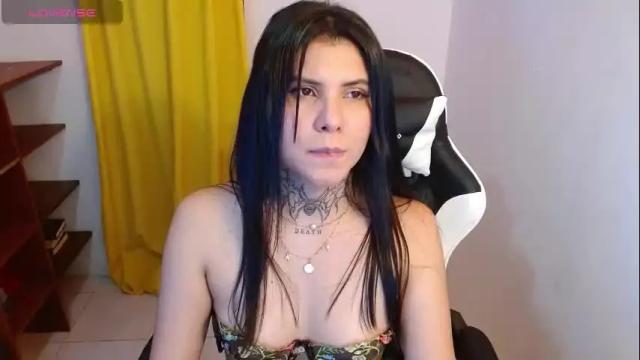 Image 8 of 3rika_gomez Stream on Chaturbate on 3 months ago