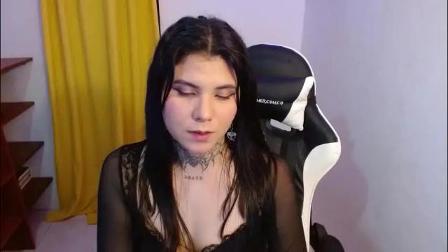 Image 8 of 3rika_gomez Stream on Chaturbate on 3 months ago
