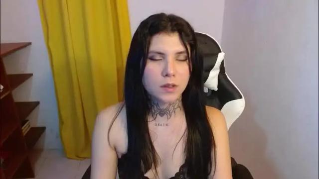 Image 6 of 3rika_gomez Stream on Chaturbate on 3 months ago