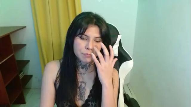 Image 12 of 3rika_gomez Stream on Chaturbate on 2 months ago