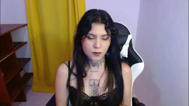 Image 3 of 3rika_gomez Stream on Chaturbate on 6 days ago