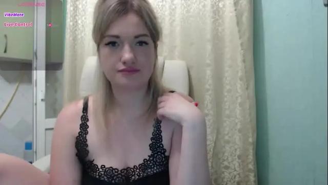 Image 3 of 3sweetcandy3 Stream on Chaturbate on 3 months ago
