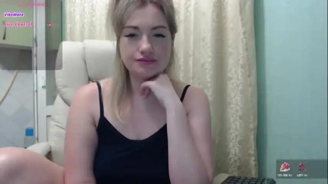 Image 3 of 3sweetcandy3 Stream on Chaturbate on 3 months ago