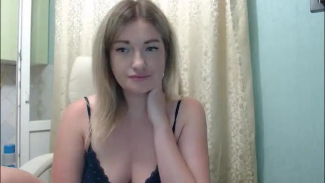 Image 2 of 3sweetcandy3 Stream on Chaturbate on 2 months ago