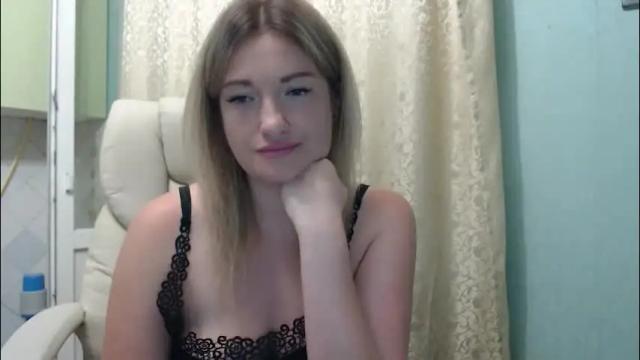 Image 6 of 3sweetcandy3 Stream on Chaturbate on 2 months ago