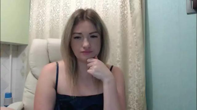 Image 2 of 3sweetcandy3 Stream on Chaturbate on 1 month ago