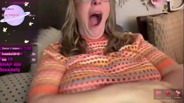 Image 4 of 3xxxdaily Stream on Chaturbate on 1 month ago
