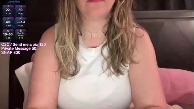 Image 3 of 3xxxdaily Stream on Chaturbate on 17 days ago
