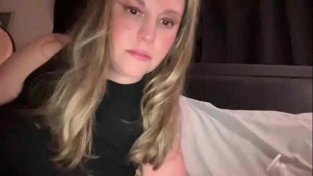 Image 3 of 3xxxdaily Stream on Chaturbate on 11 days ago