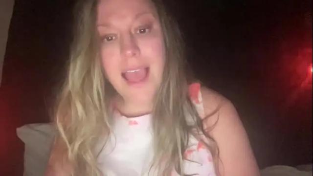 Image 7 of 3xxxdaily Stream on Chaturbate on 2 months ago