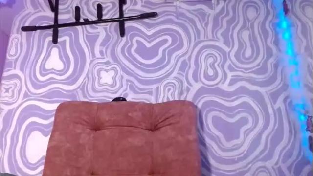 Image 4 of 420viol3ta_ Stream on Chaturbate on 1 month ago