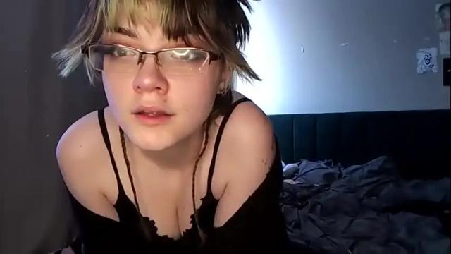 Thumbnail 1, 4ngelicjas's Stream at Chaturbate, 15 months ago
