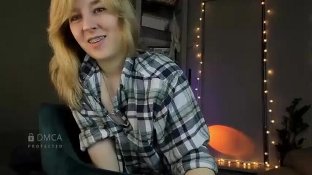 Image 4 of 5_in_one Stream on Chaturbate on 14 months ago