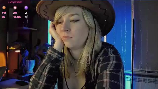 Image 10 of 5_in_one Stream on Chaturbate on 1 month ago