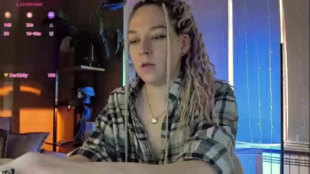 Image 12 of 5_in_one Stream on Chaturbate on 20 days ago