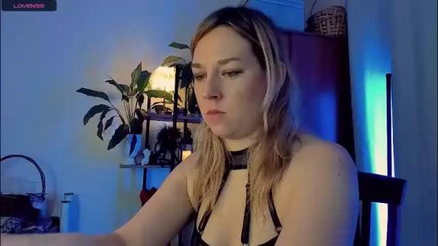 Image 2 of 5_in_one Stream on Chaturbate on 1 month ago