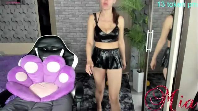 Image 3 of 666mia666 Stream on Chaturbate on 19 days ago