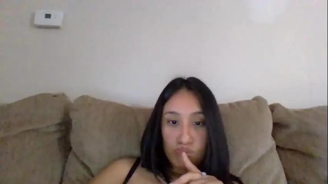 Image 8 of 69latina69 Stream on Chaturbate on 1 month ago