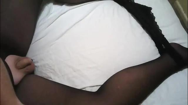 Image 12 of 69lushcd Stream on Chaturbate on 29 days ago