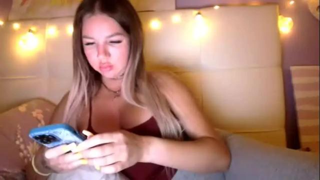 Image 12 of 6a6yface Stream on Chaturbate on 3 months ago