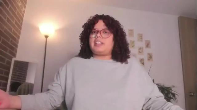 Image 7 of 6nalanie Stream on Chaturbate on 28 days ago