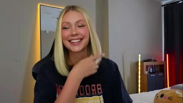 Image 2 of 88_nura Stream on Chaturbate on 17 days ago