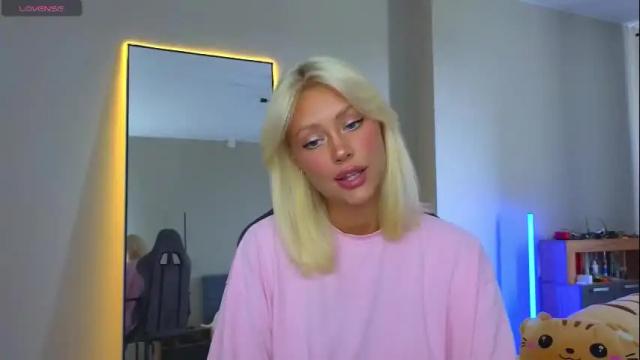 Thumbnail 1, 88_nura's Stream at Chaturbate, 3 months ago