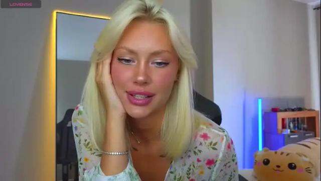 Image 6 of 88_nura Stream on Chaturbate on 3 months ago