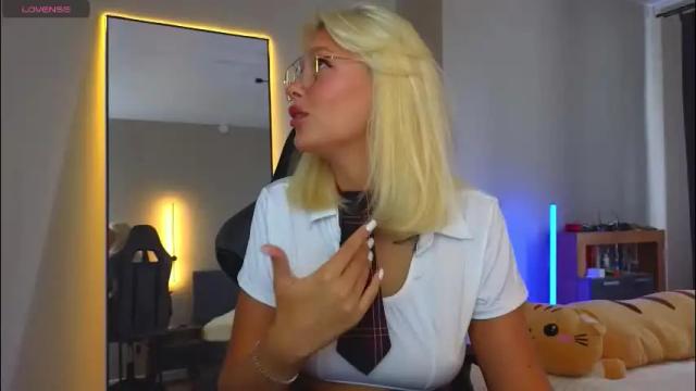 Thumbnail 2, 88_nura's Stream at Chaturbate, 3 months ago