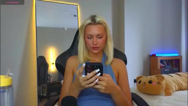 Thumbnail 1, 88_nura's Stream at Chaturbate, 2 months ago