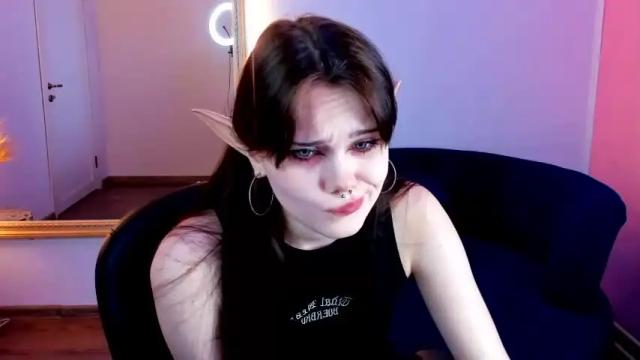 Image 12 of 8ar8ara Stream on Chaturbate on 18 months ago