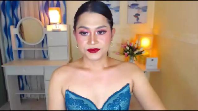 Image 6 of 8inchescristal Stream on Chaturbate on 12 months ago