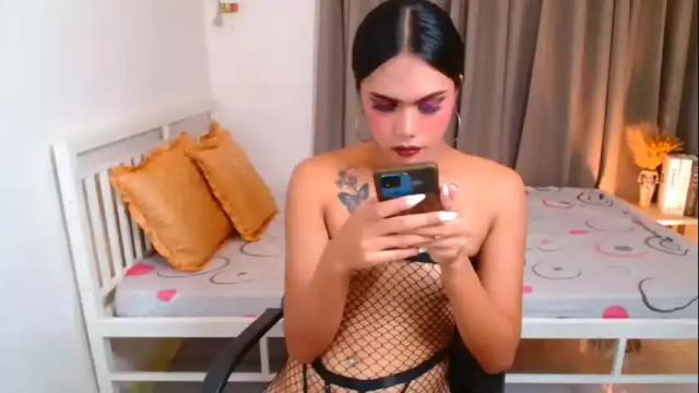 Image 11 of 8inchesmisstresscock Stream on Chaturbate on 1 month ago