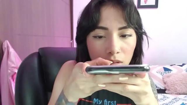 Image 10 of 8numberfav Stream on Chaturbate on 17 months ago