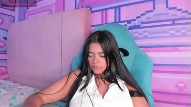 Image 10 of _18alice Stream on Chaturbate on 2 months ago