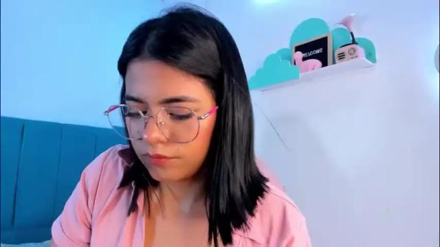 Image 2 of _18alice Stream on Chaturbate on 1 month ago